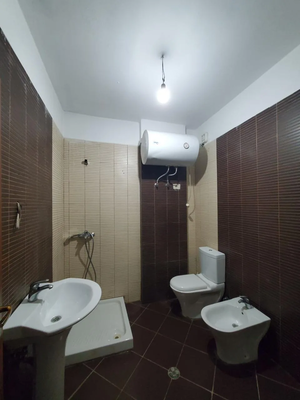 Apartament me qera 2+1 ne Fresk (ID B220588) Tirane