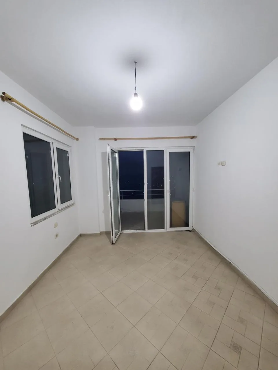 Apartament me qera 2+1 ne Fresk (ID B220588) Tirane