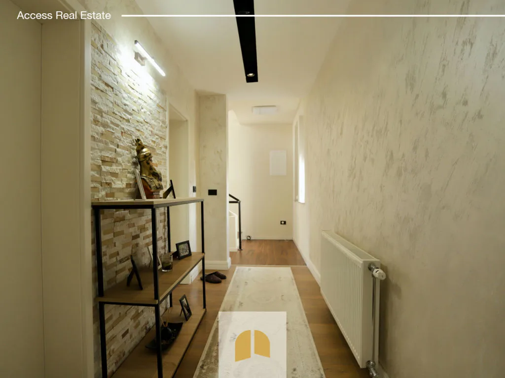 Shtëpi në SHITJE – 4 dhoma gjumi – Kalabri