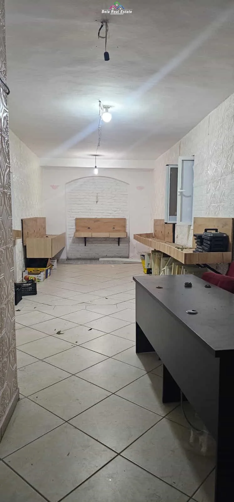 Dyqan Me Qera Tek 21 Dhjetori ( ID BD21827) Tirane