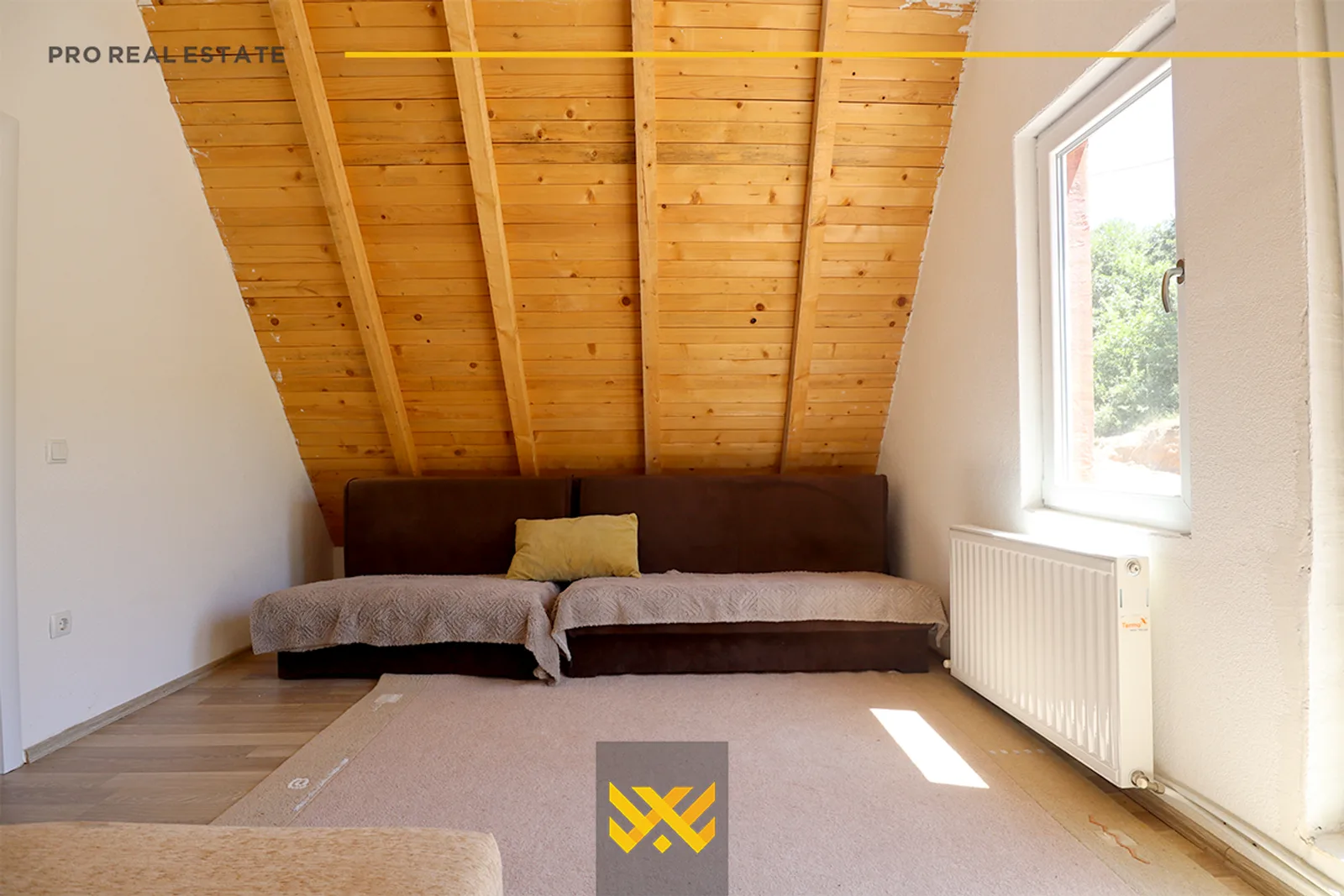 Vilë 105m² në #SHITJE në Novobërdë.