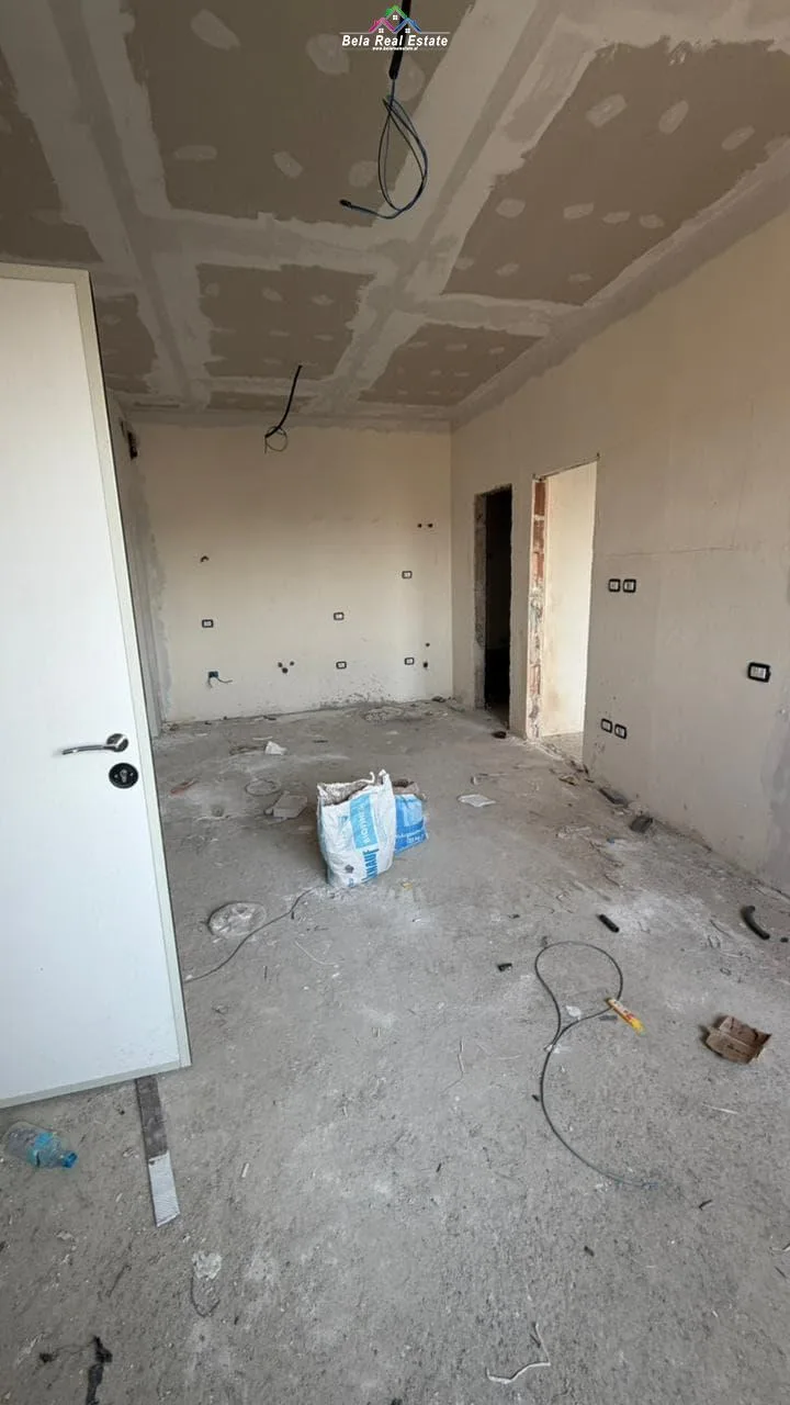 Apartament Ne Shitje 1+1 Prane Spitalit Amerikan 3 ( ID B110552) Tirane