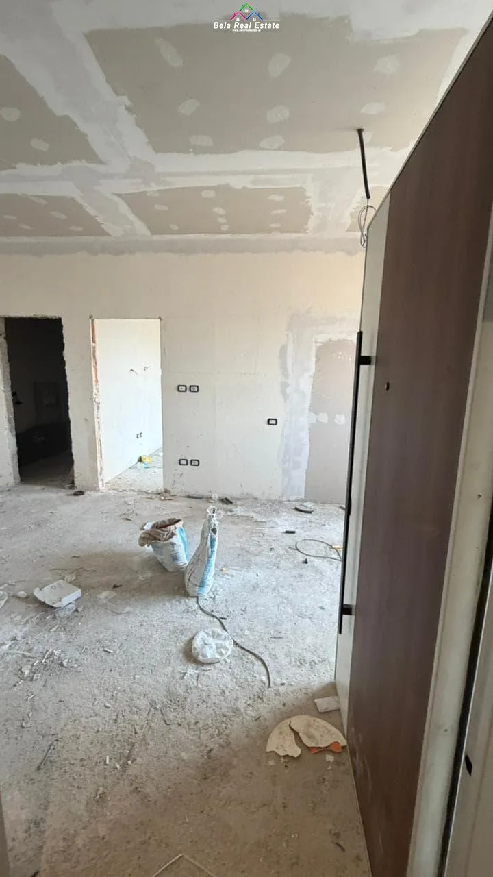 Apartament Ne Shitje 1+1 Prane Spitalit Amerikan 3 ( ID B110552) Tirane