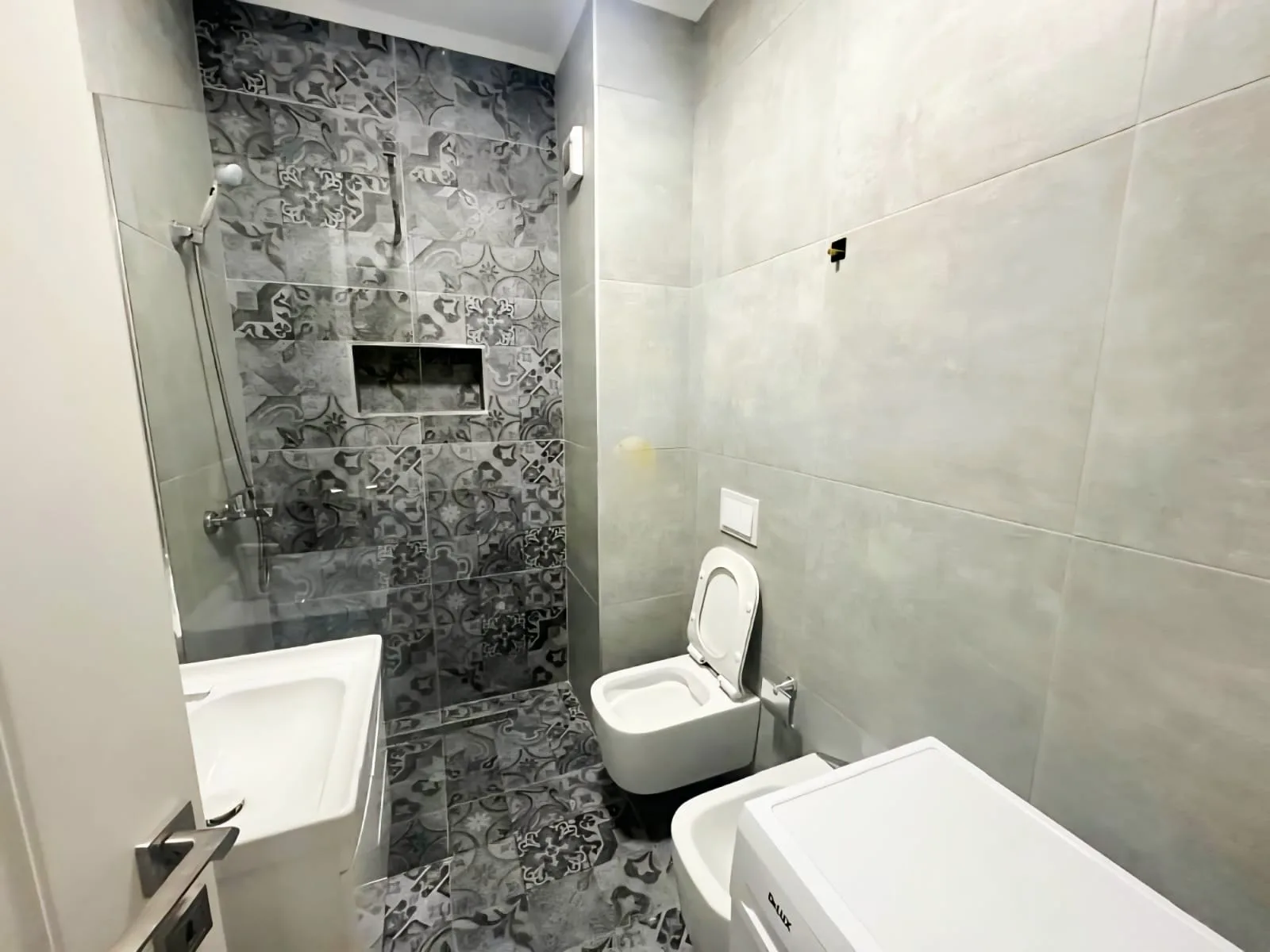 Apartament Me Qera 2+1+2 ne Don Bosko (ID B2201346) Tirane.