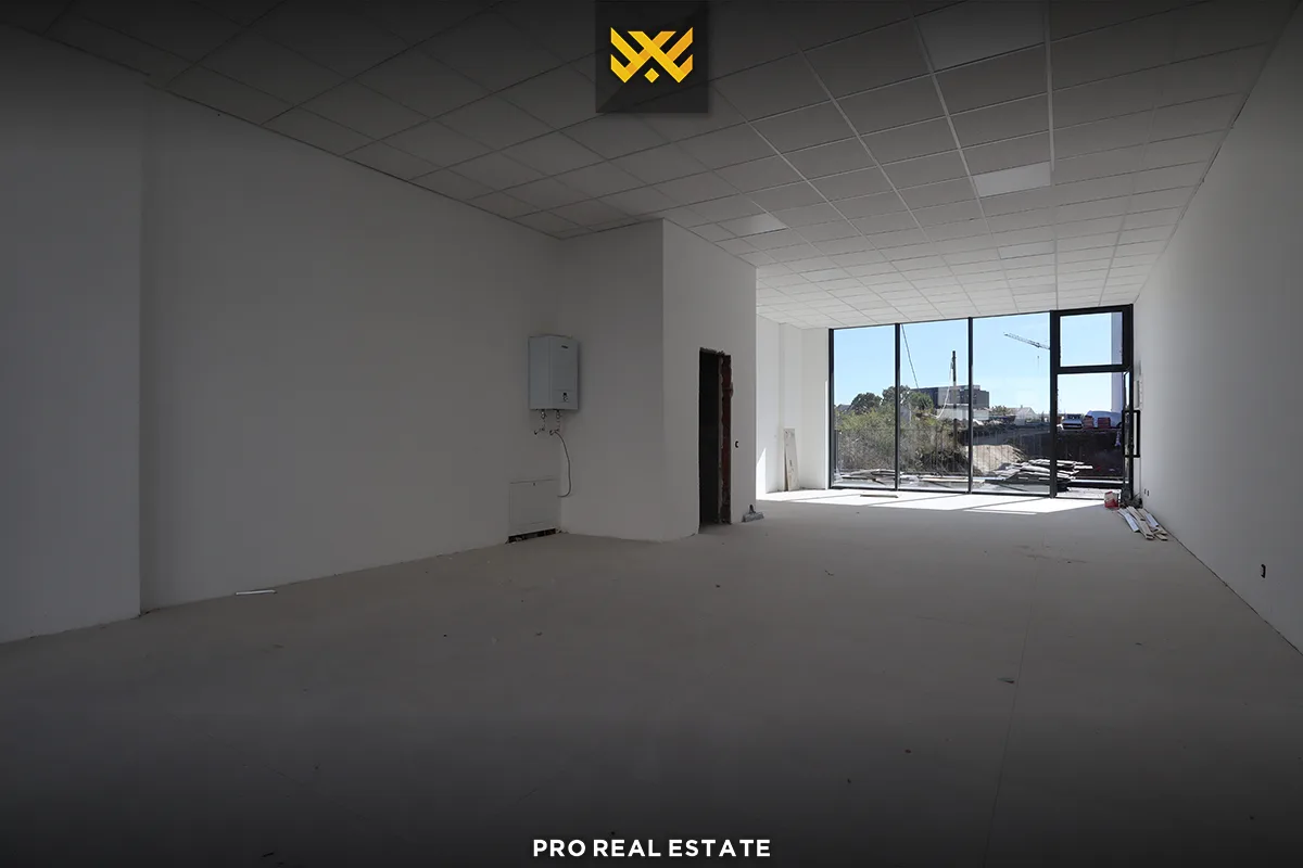Lokal / Zyrë 81.74m² me #QIRA në Veternik