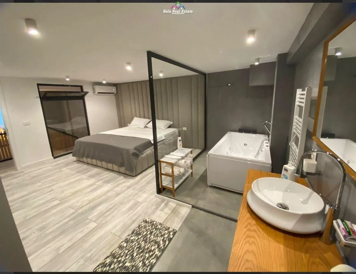Apartament/ Dublex Me Qera 2+1+2 Ne Myslym Shyr ( ID B2201092) Tirane