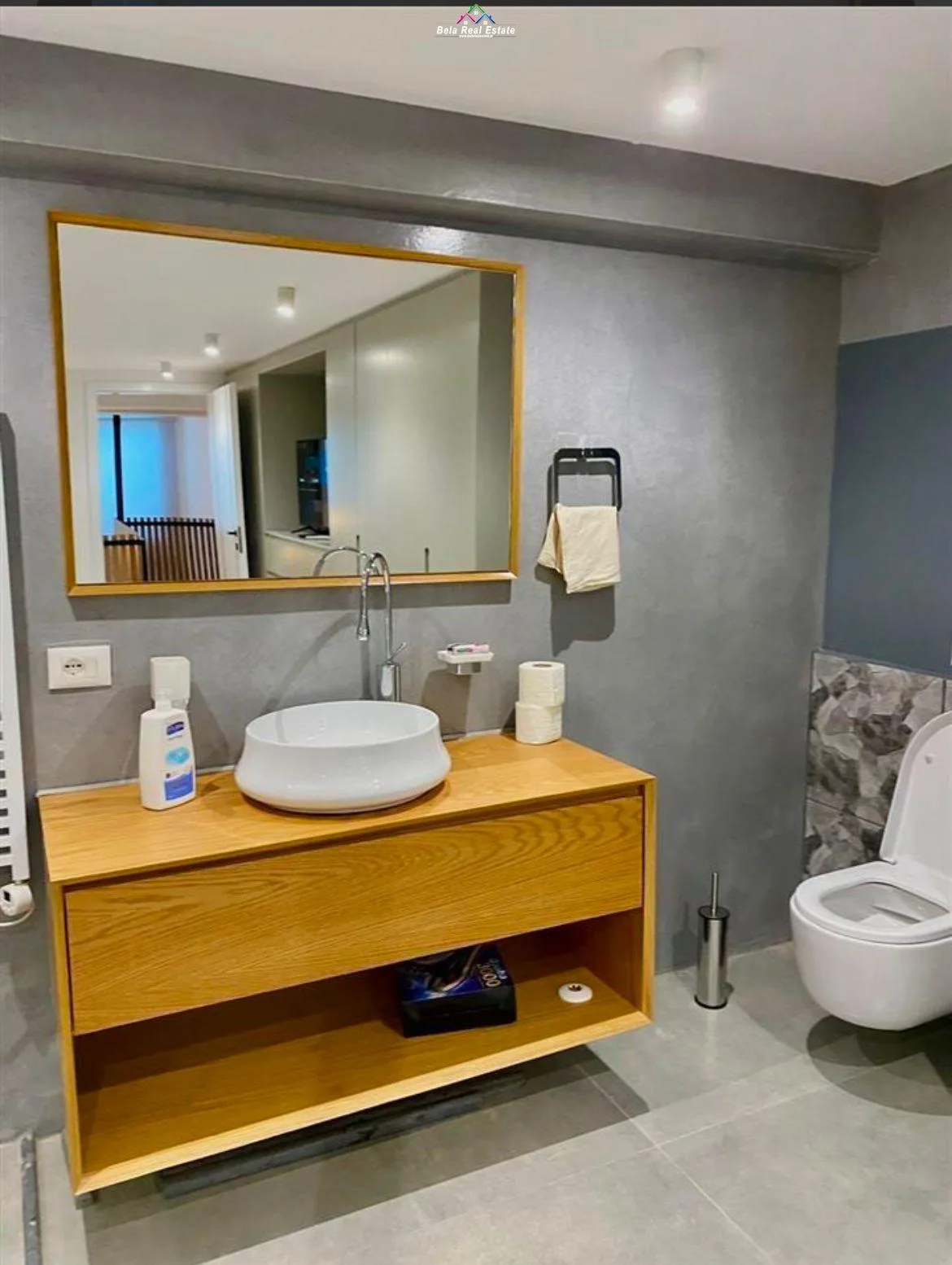 Apartament/ Dublex Me Qera 2+1+2 Ne Myslym Shyr ( ID B2201092) Tirane