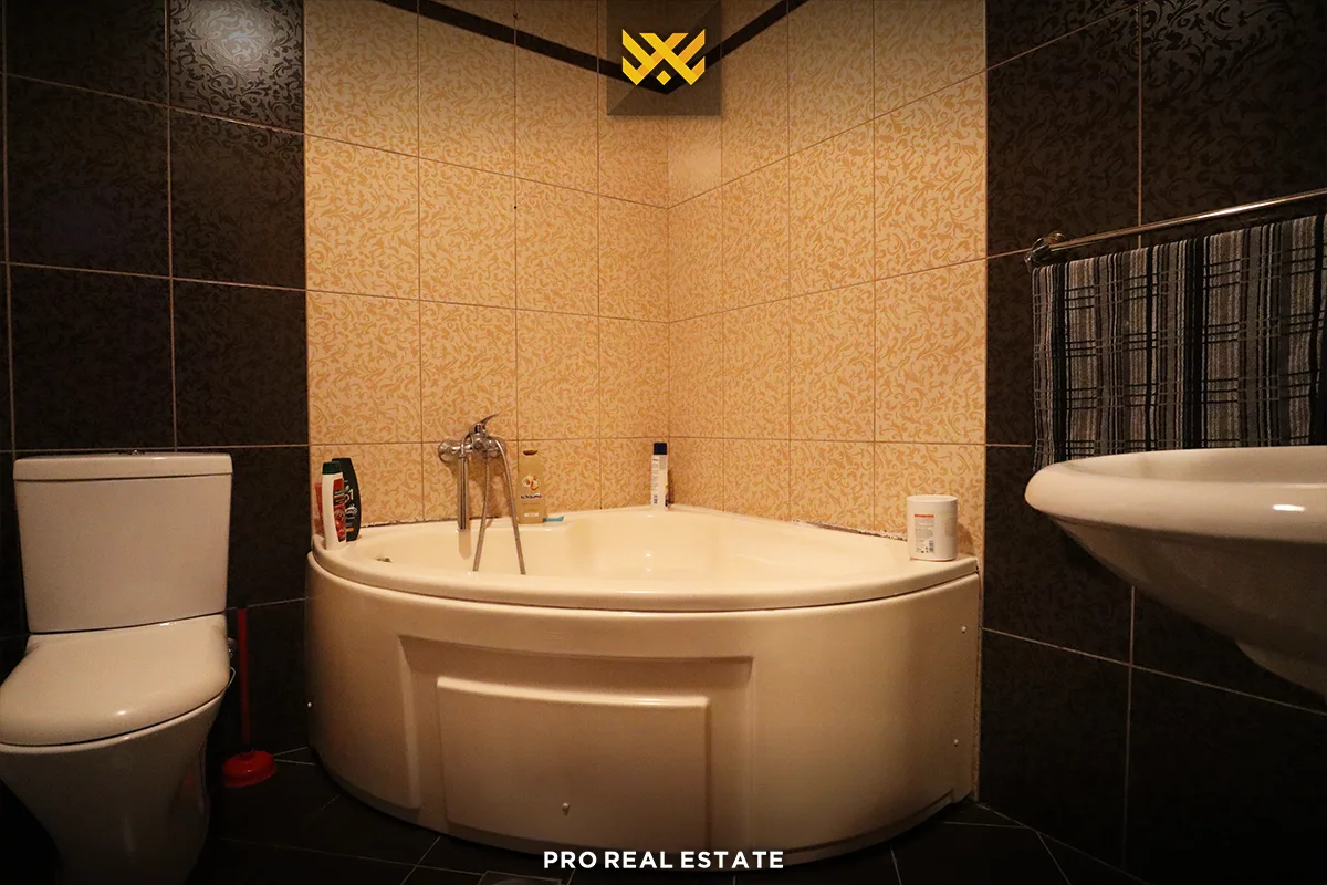 Banesë 92m² me #QIRA në Dragodan.