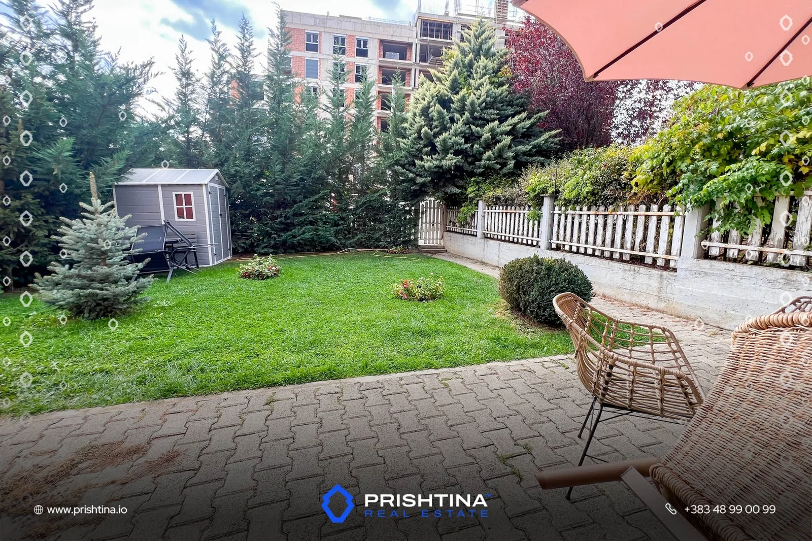 Shtëpi me qira 300m² + 3 ari oborr në Mati 1
