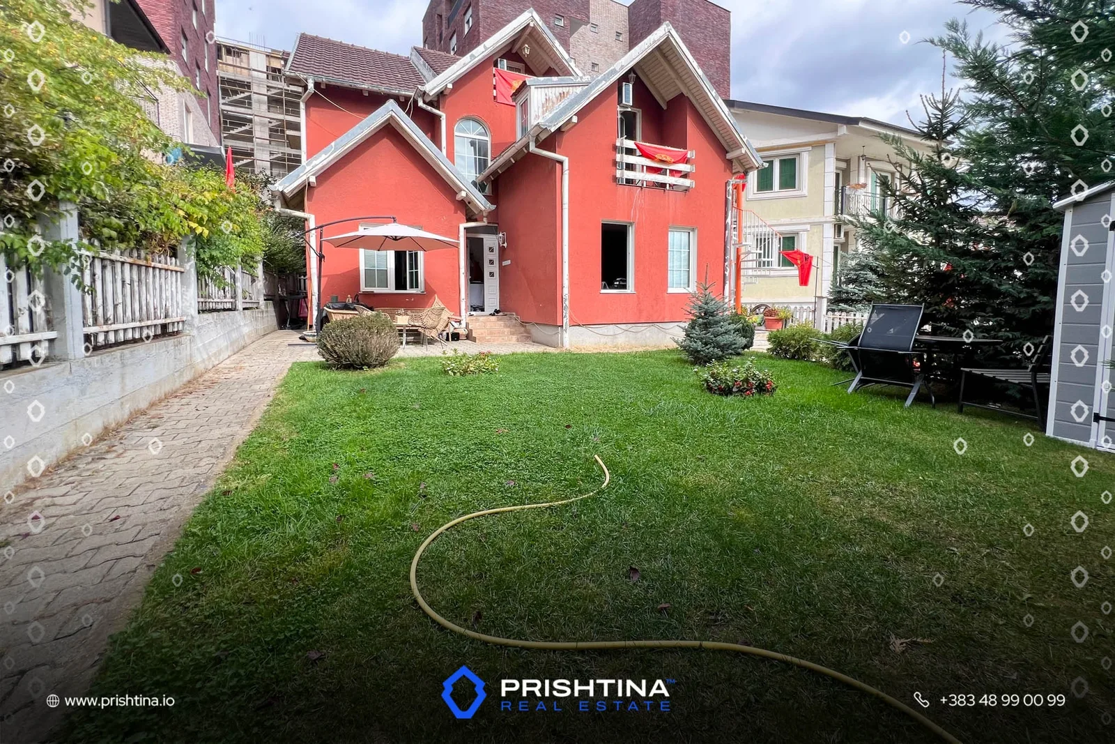 Shtëpi me qira 300m² + 3 ari oborr në Mati 1