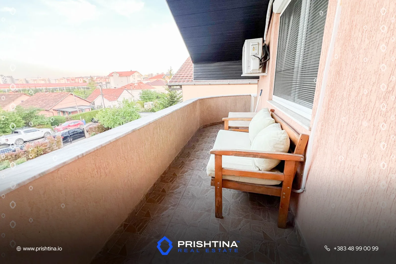 Kat shtëpie me qira 72m² në Emshir