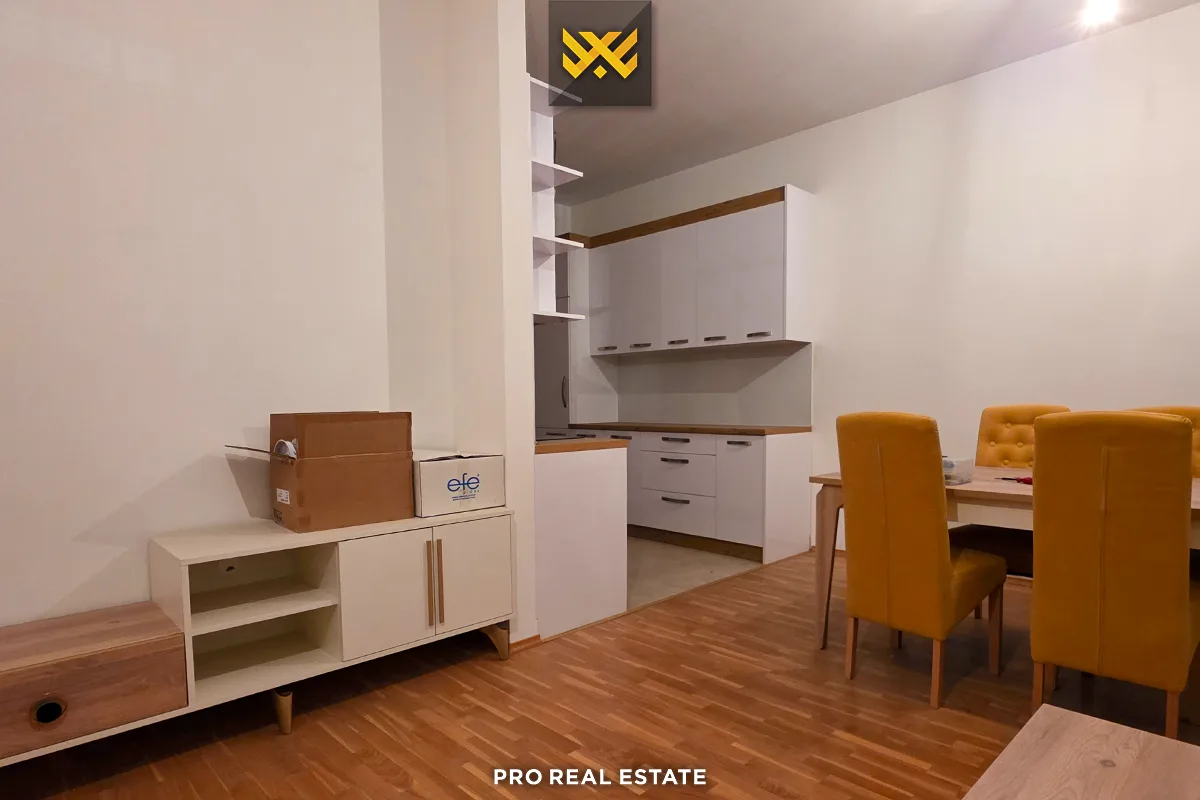 Banesë 103m² me #QIRA te Rruga C
