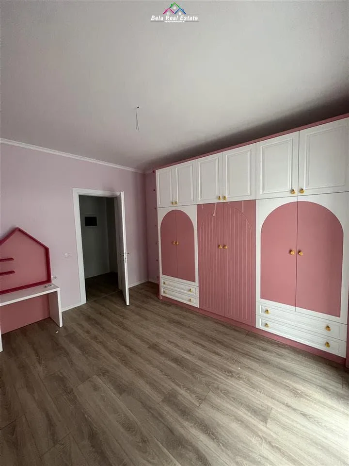 Apartament Ne Shitje Tek Univers City (ID B120631) Tirane