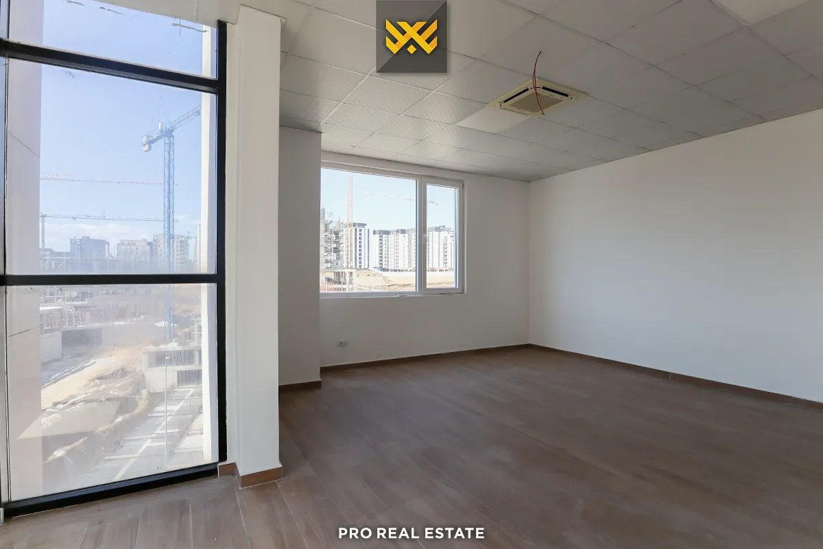 Zyrë 72m² për #SHITJE te Prishtina e Re