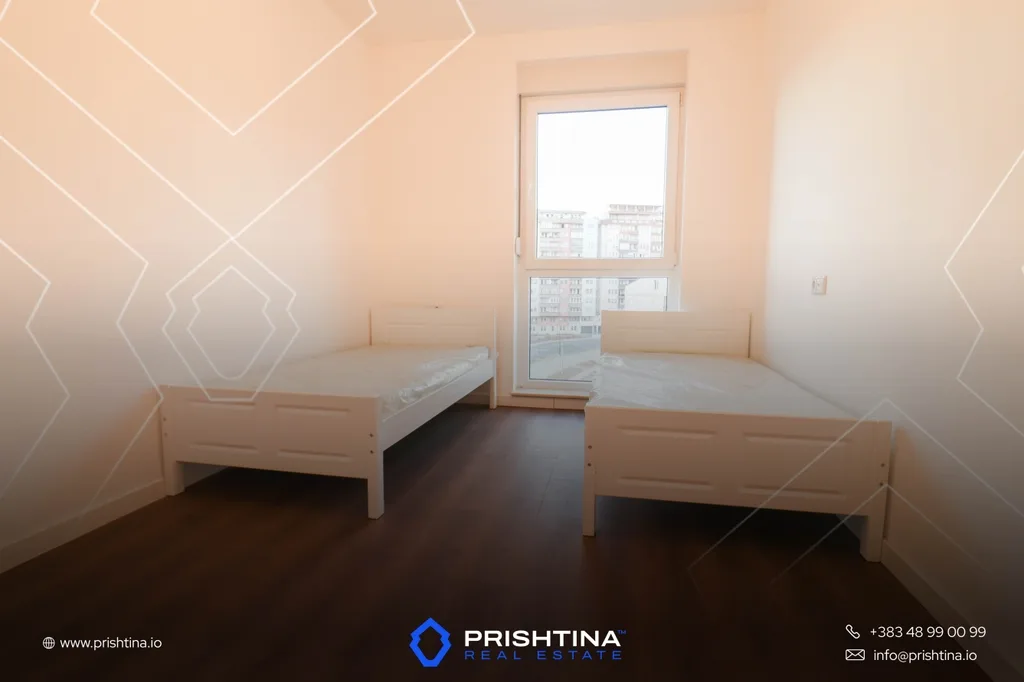 Banesë me qira 96m² në Rrugën A
