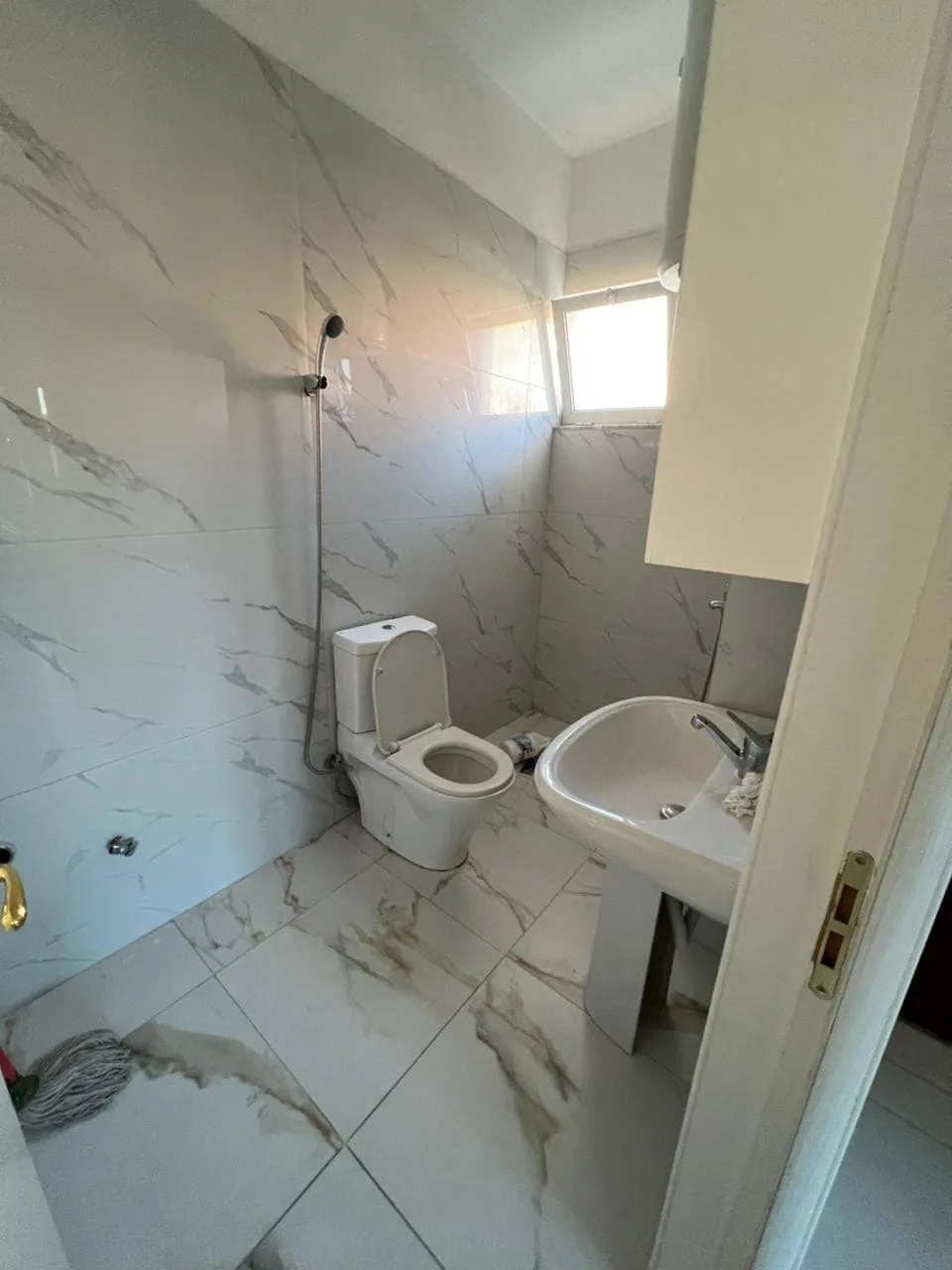 Shtepi Private Me Qera 2+1 Tek Qytet Studenti (ID BV22429) Tirane.