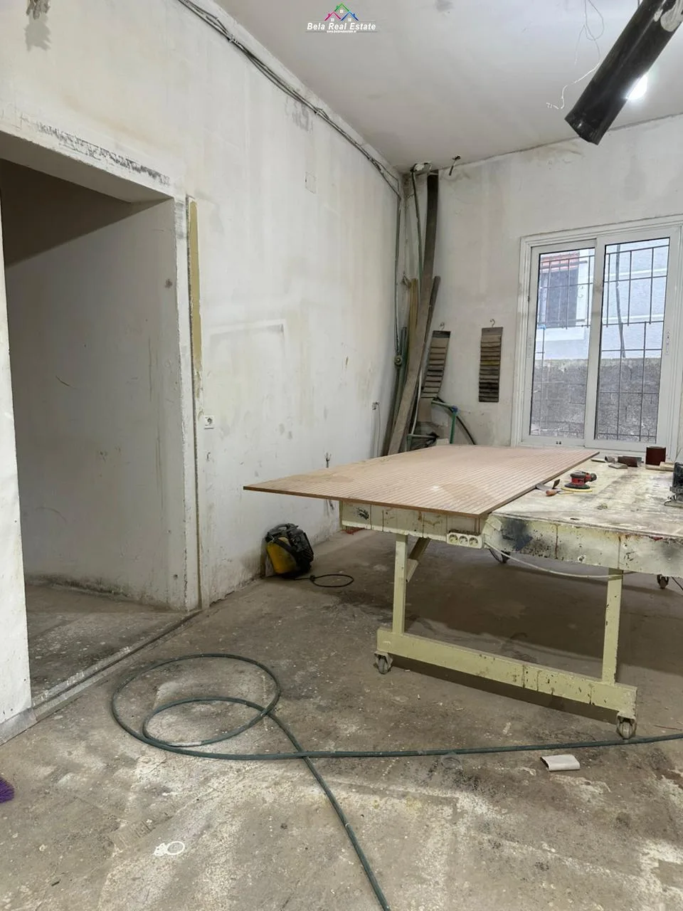 Mobileri Me Qera Ne Astir ( ID BM319) Tirane