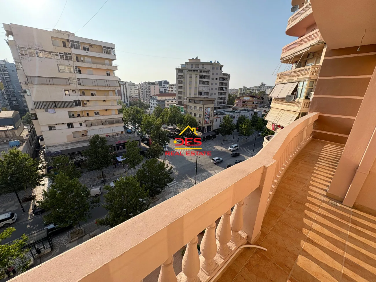 Jepet me qira apartament 2+1 te aleksandria, vlorë