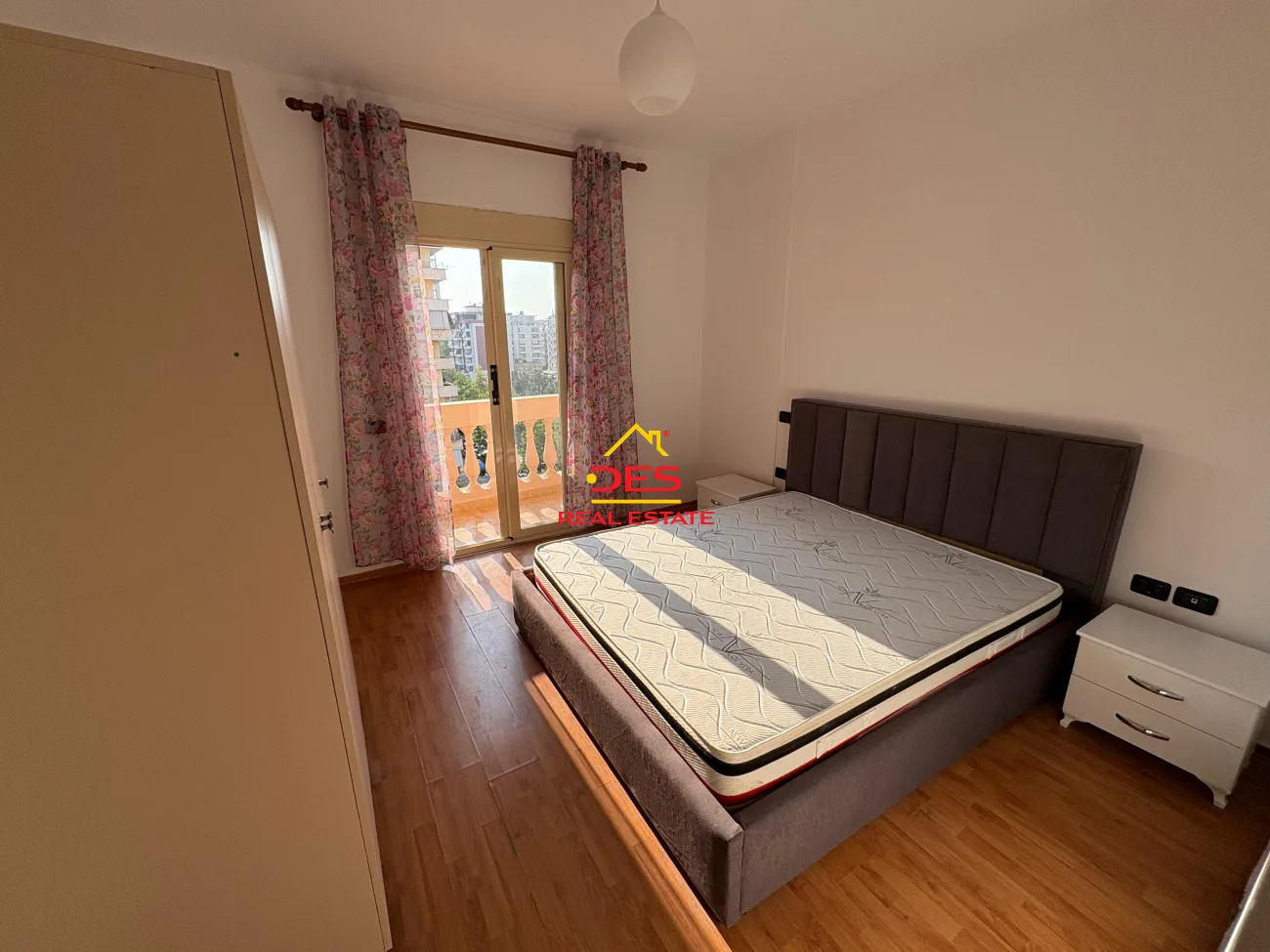 Jepet me qira apartament 2+1 te aleksandria, vlorë