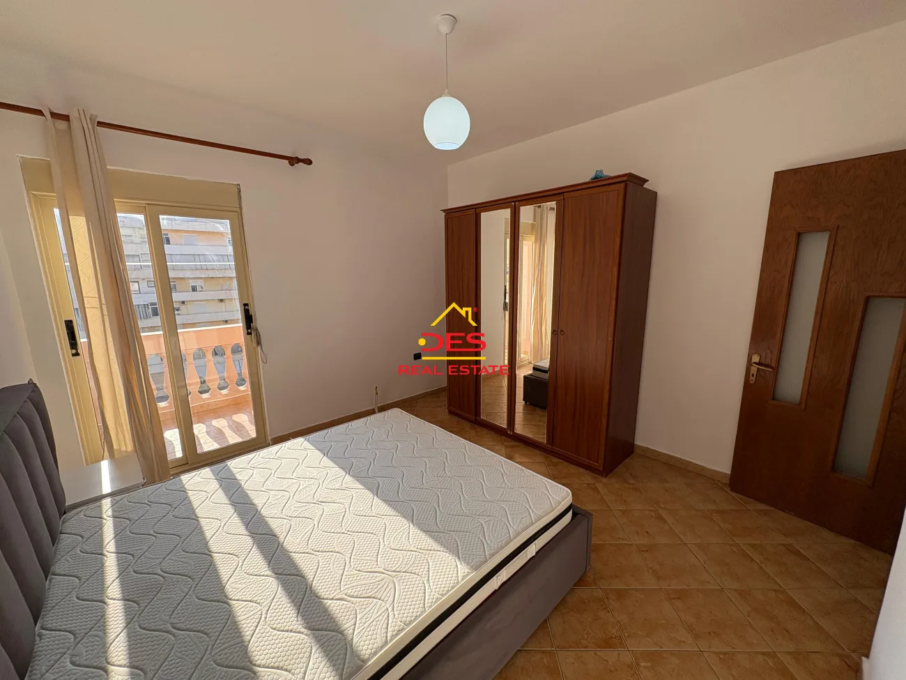 Jepet me qira apartament 2+1 te aleksandria, vlorë