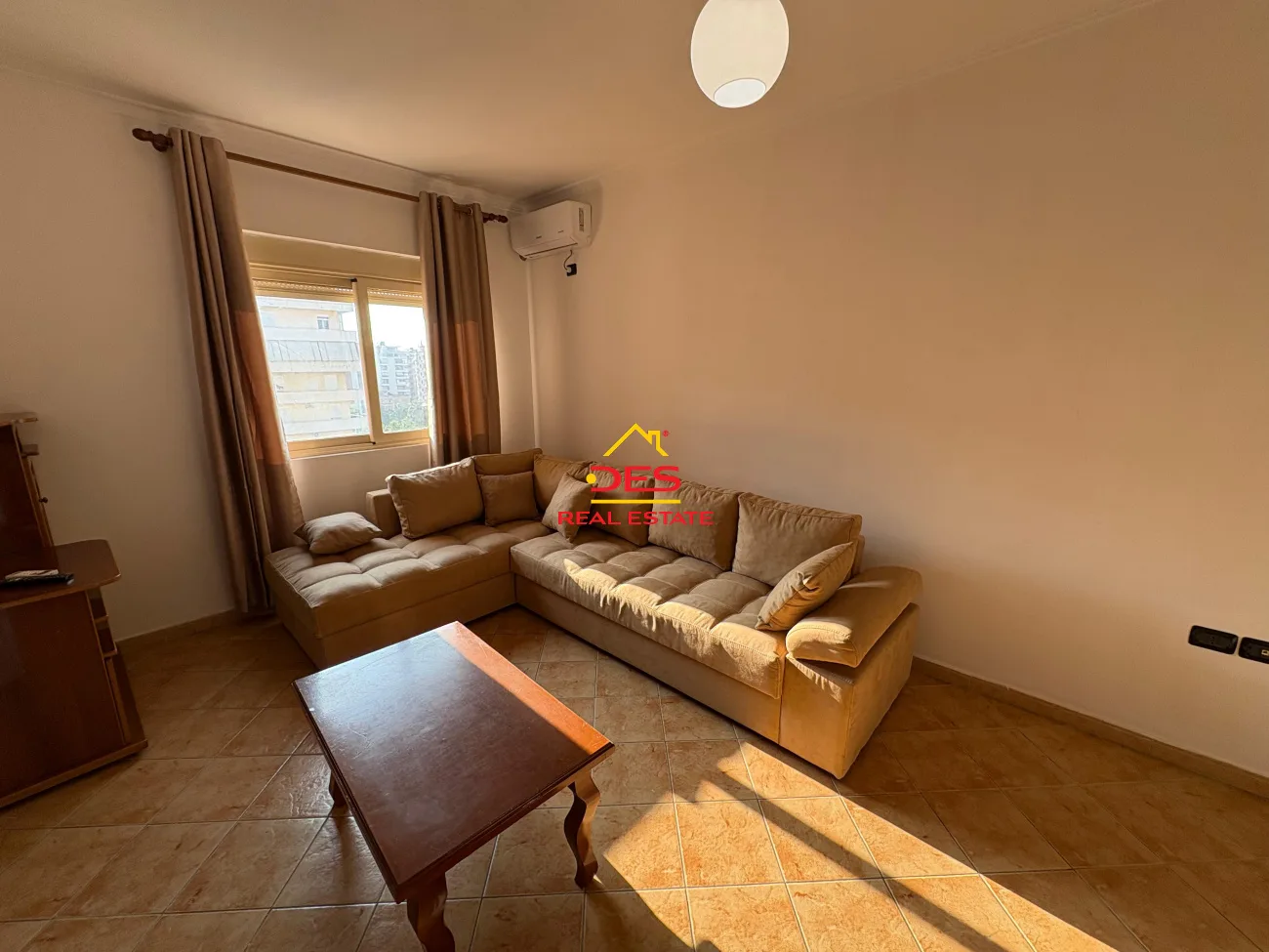 Jepet me qira apartament 2+1 te aleksandria, vlorë