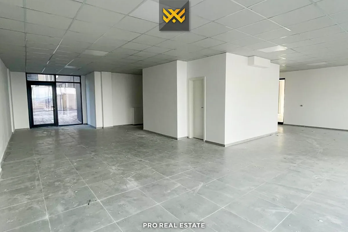 Lokal 122.91m² me #QIRA në Velani