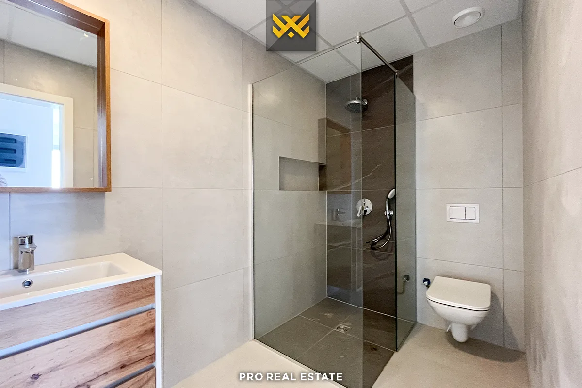 Banesë / Zyrë - Duplex 164m² për #SHITJE në Lagjen Kodrina.