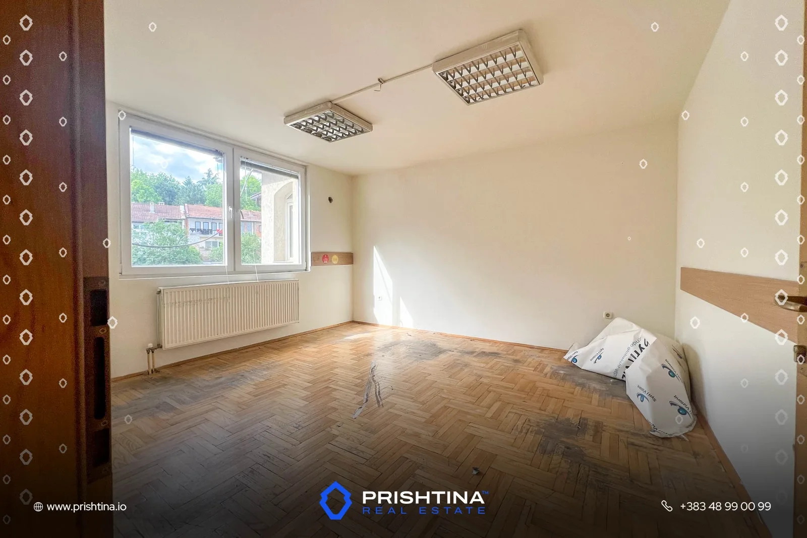 Shtëpi me qira 200m² në Pejë