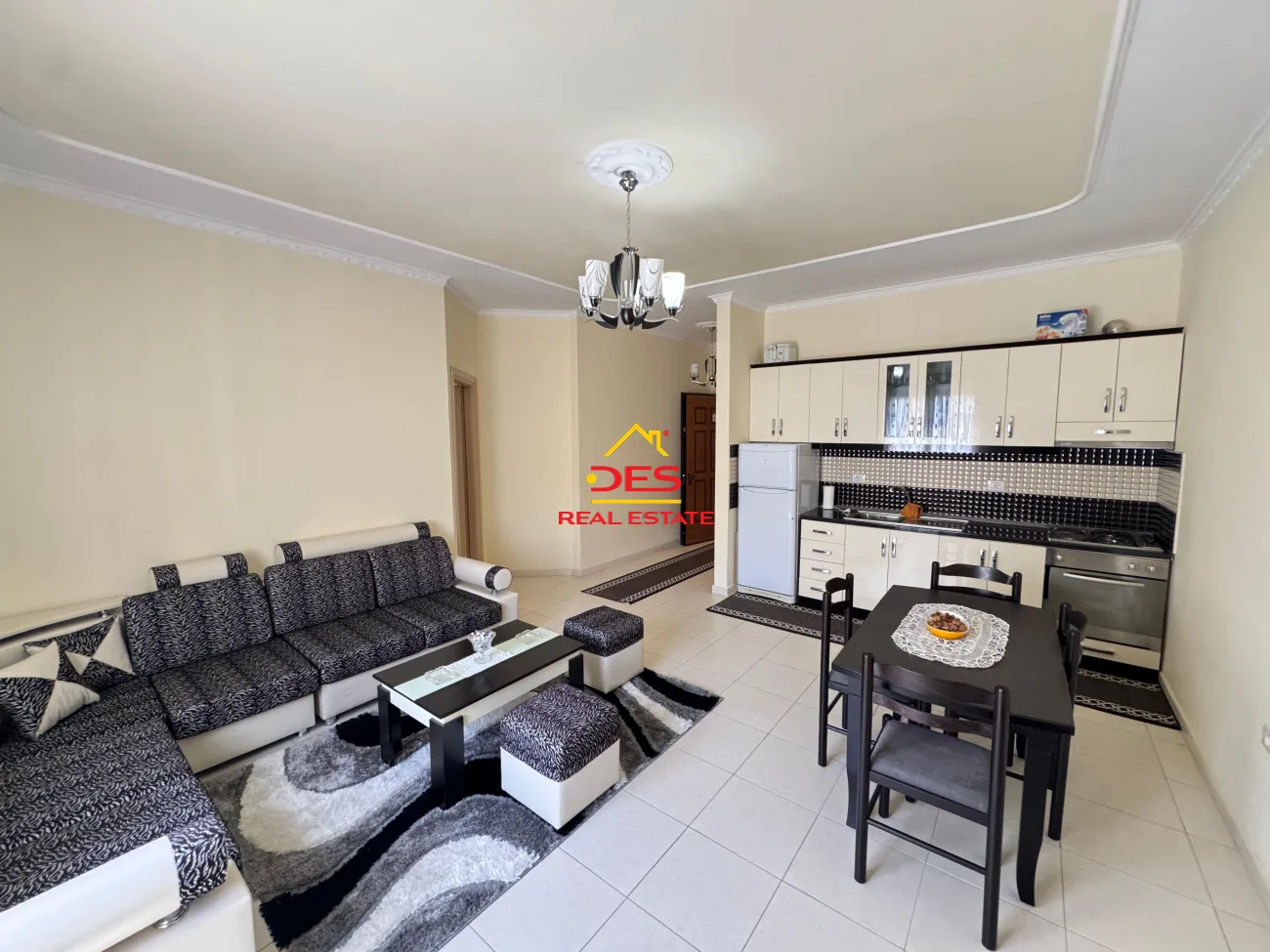 JEPET ME QIRA APARTAMENT 1+1 NË LUNGOMARE ,VLORË 📍 Bar Taushani