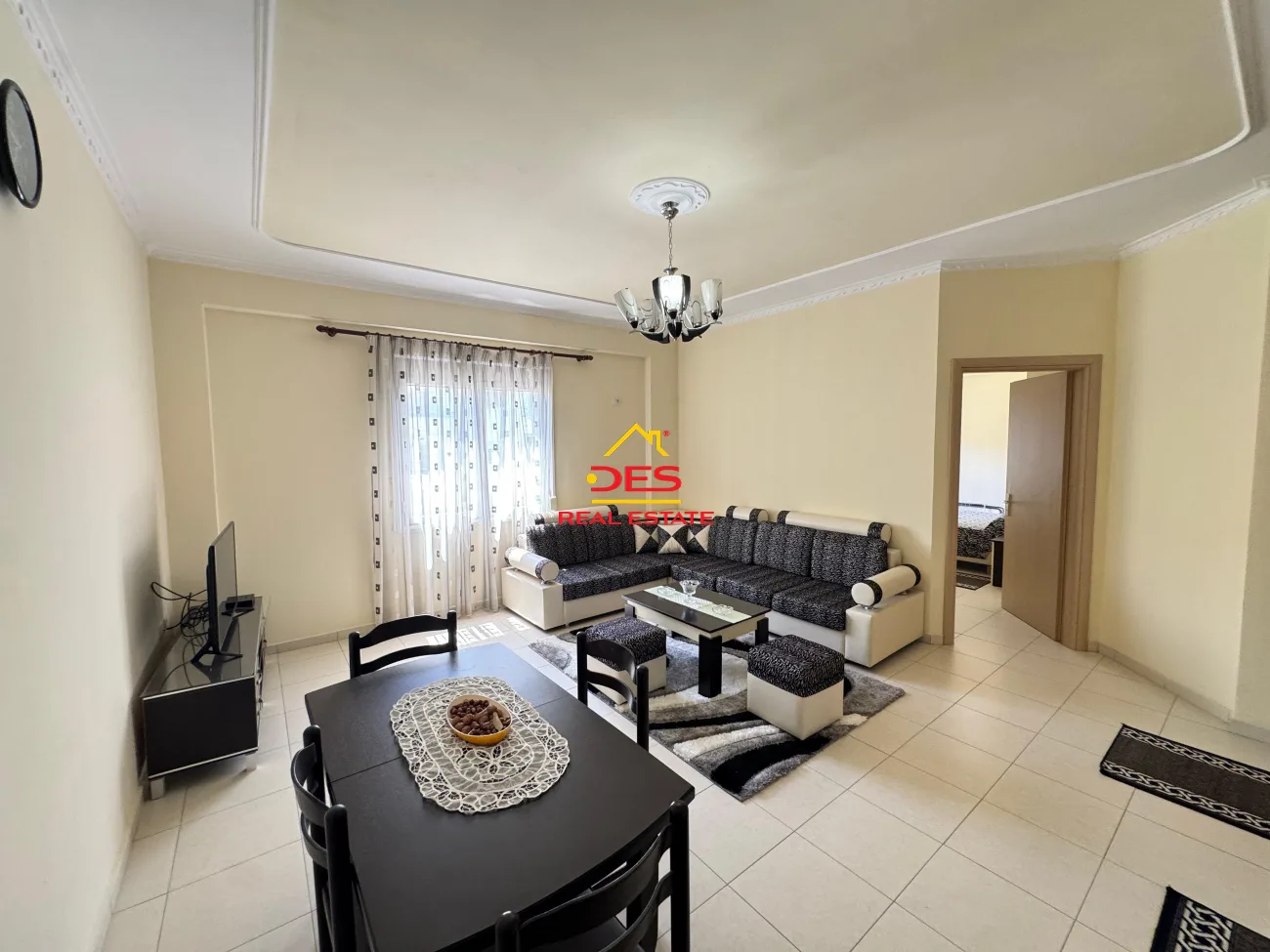 JEPET ME QIRA APARTAMENT 1+1 NË LUNGOMARE ,VLORË 📍 Bar Taushani