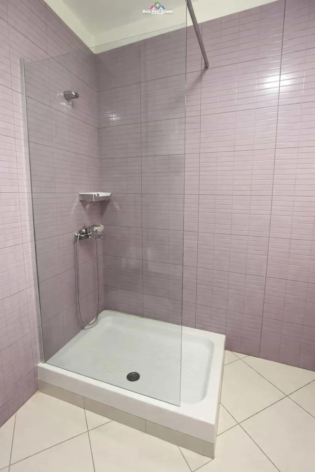 Apartament Me Qera 1+1 Tek 21 Dhjetori ( ID B2101484) Tirane