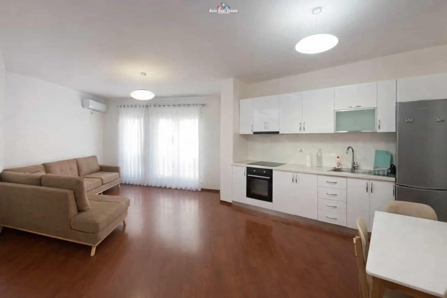 Apartament Me Qera 1+1 Tek 21 Dhjetori ( ID B2101484) Tirane