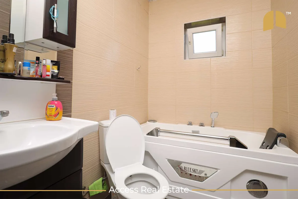 Shtëpi në SHITJE me FLETË POSEDUESE 378m² dhe 4.68 Ari TRUALL - Lagjja Qëndresa