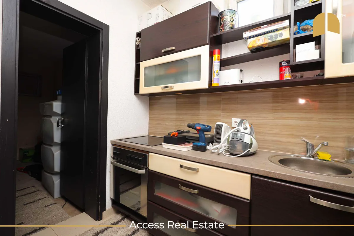 Shtëpi në SHITJE me FLETË POSEDUESE 378m² dhe 4.68 Ari TRUALL - Lagjja Qëndresa