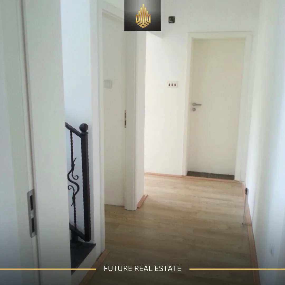 Shtëpi me QERA/200m²