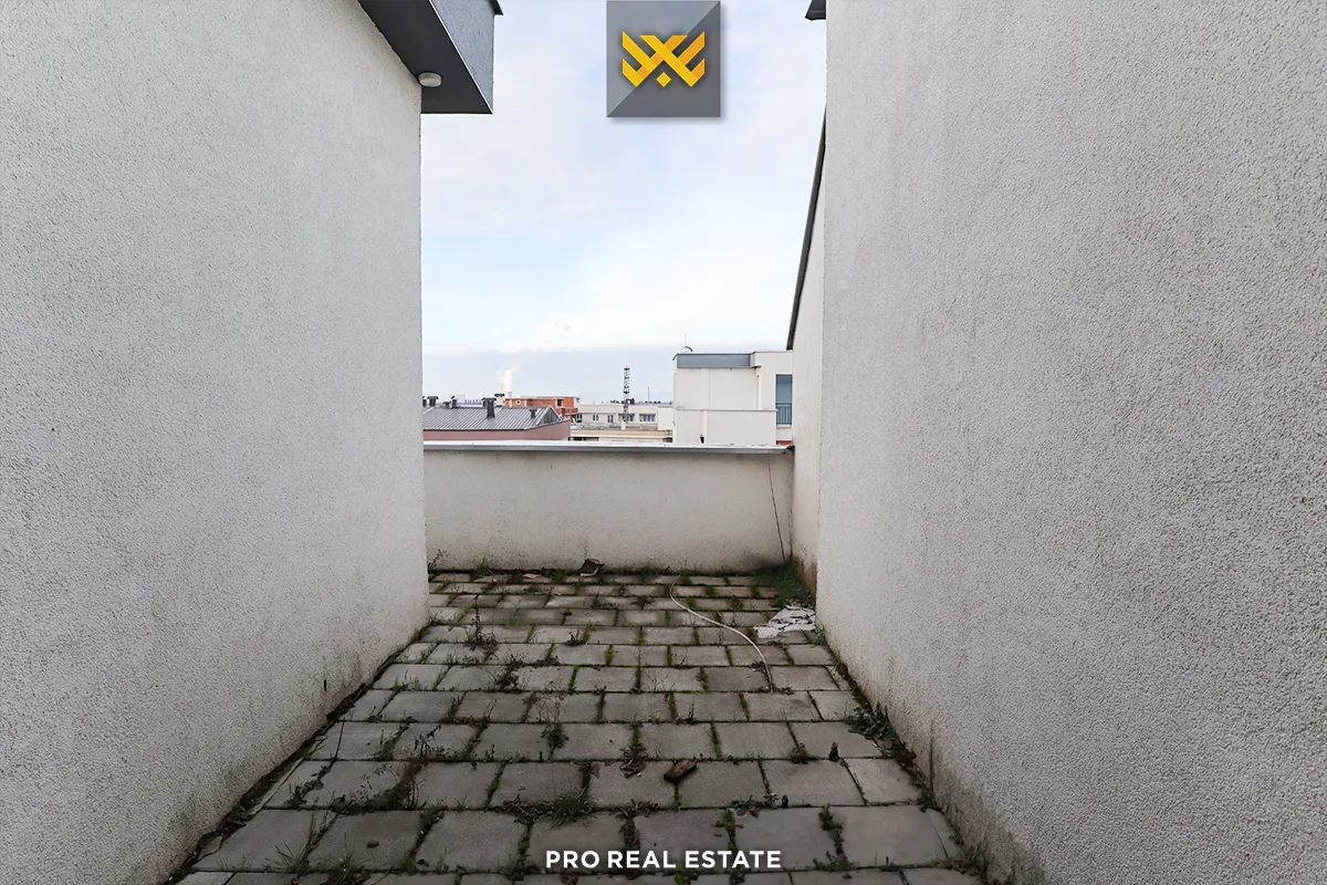 Banesë 130m² + 60m² për #SHITJE në Fushë Kosovë