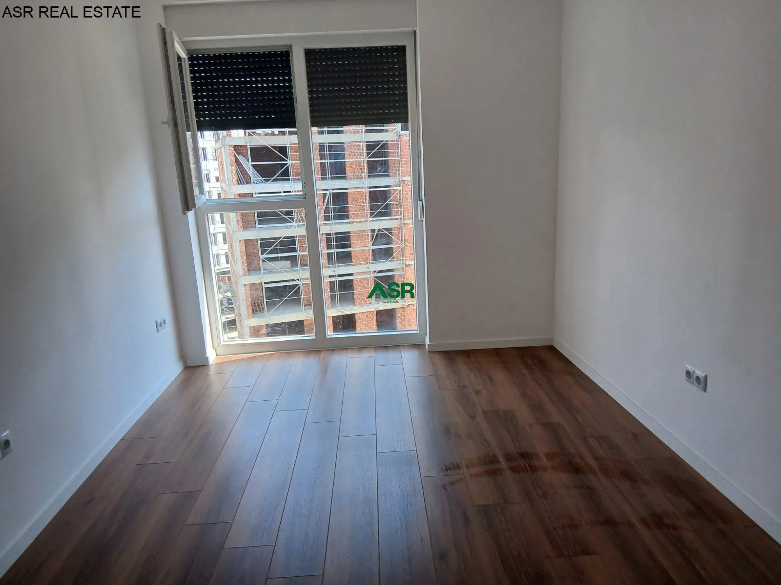 #ID:4464 Banesë 89m2 me #qira në lagjen Prishtina e Re