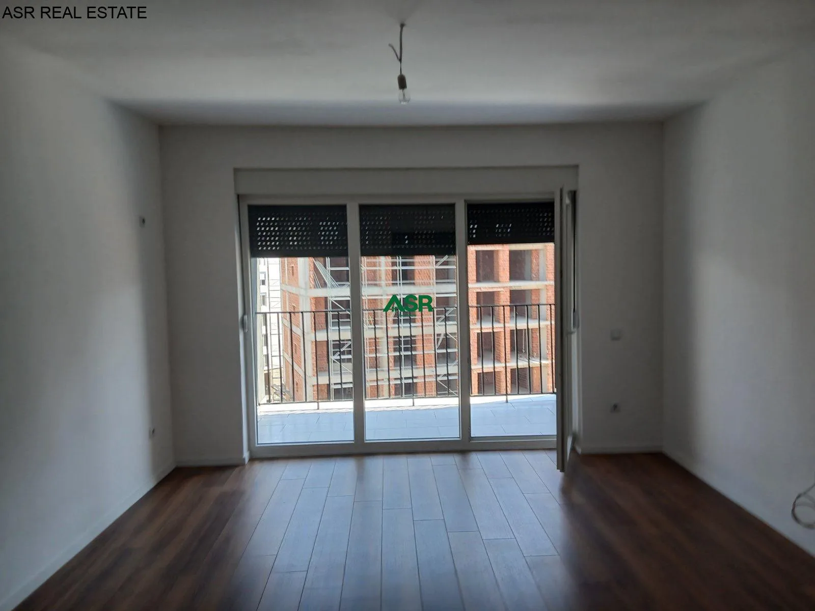 #ID:4464 Banesë 89m2 me #qira në lagjen Prishtina e Re