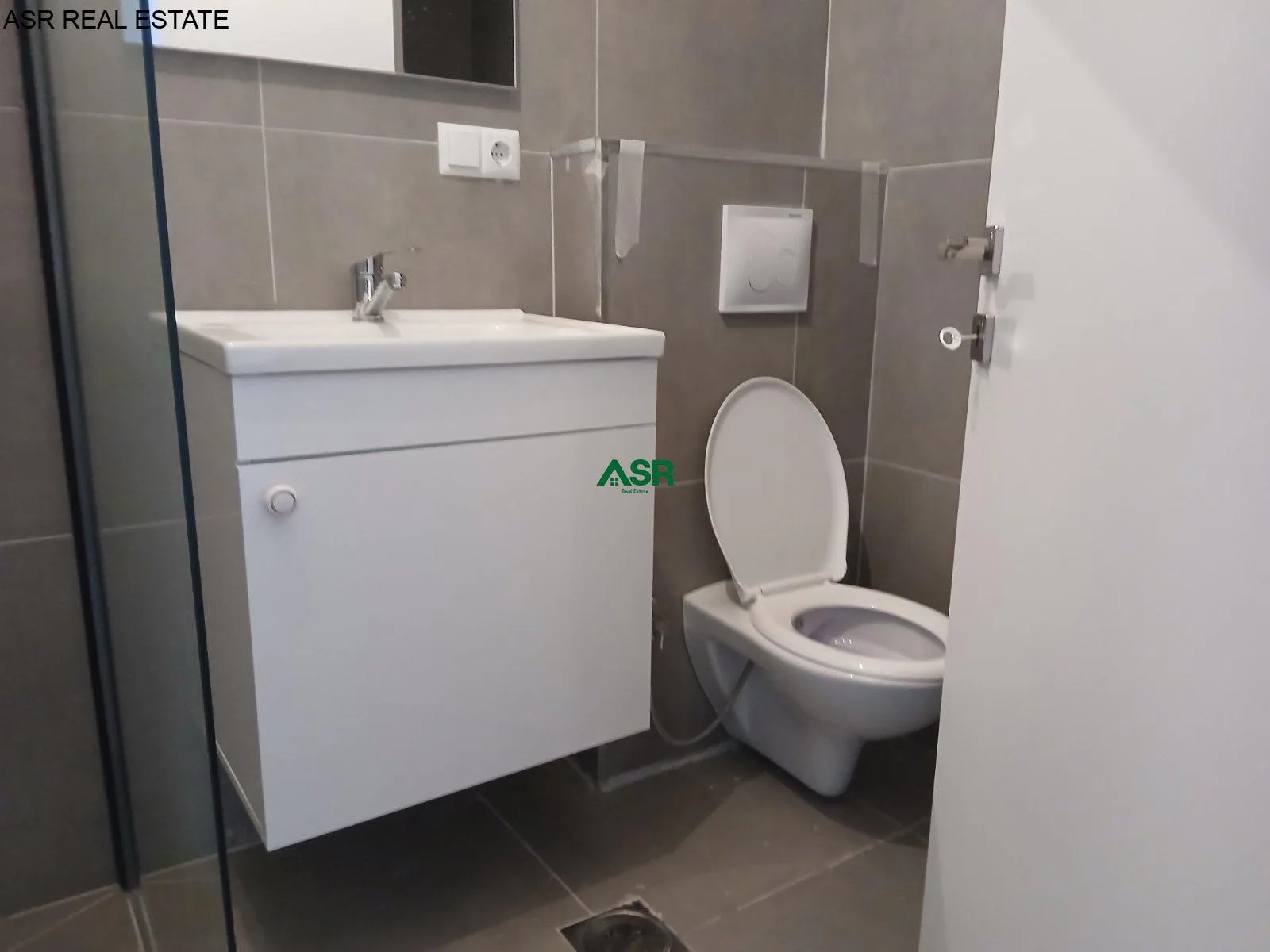#ID:4464 Banesë 89m2 me #qira në lagjen Prishtina e Re