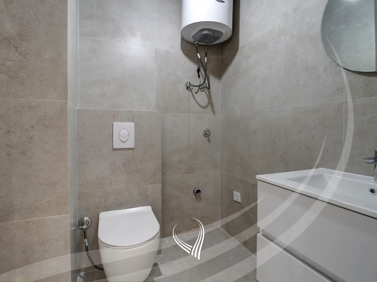 Zyre me 3 dhoma pune me qira në lagjen Lakrishtë – Prime Residence 3