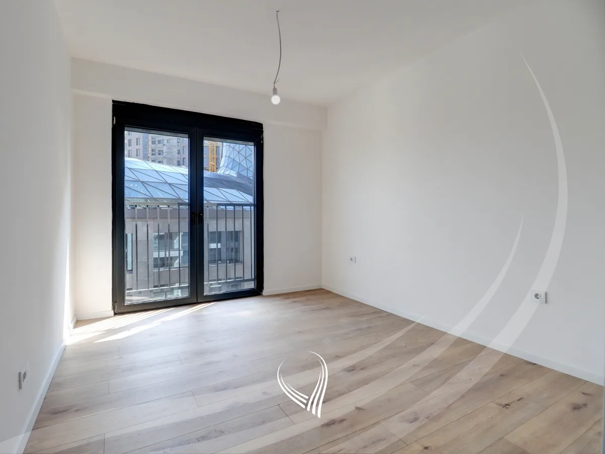 Zyre me 3 dhoma pune me qira në lagjen Lakrishtë – Prime Residence 3