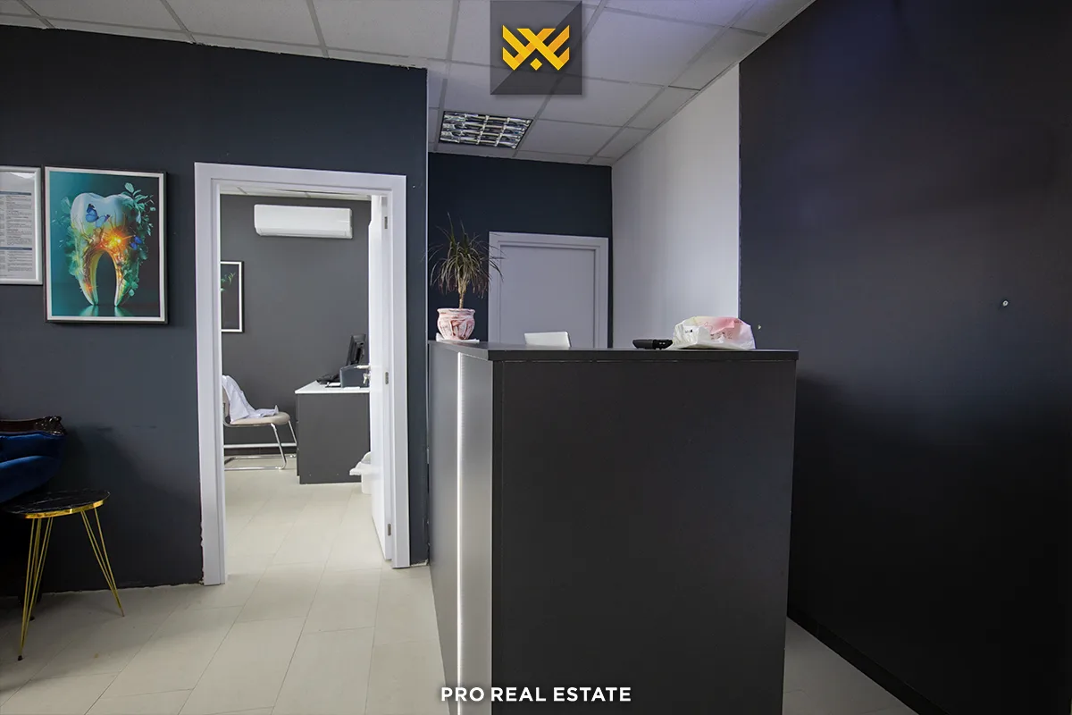 Lokal 128m² për #SHITJE në Lagjen e Spitalit.