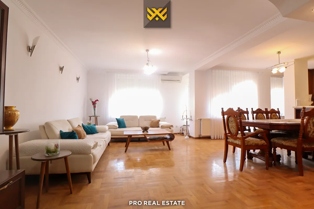 Banesë 120m² me #QIRA në Bregun e Diellit