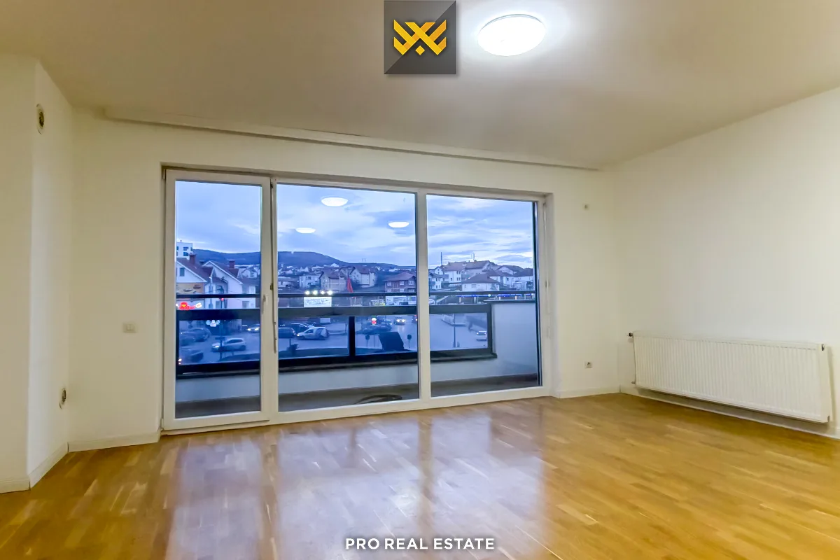 Banesë 105m² me #QIRA në Rrugën C