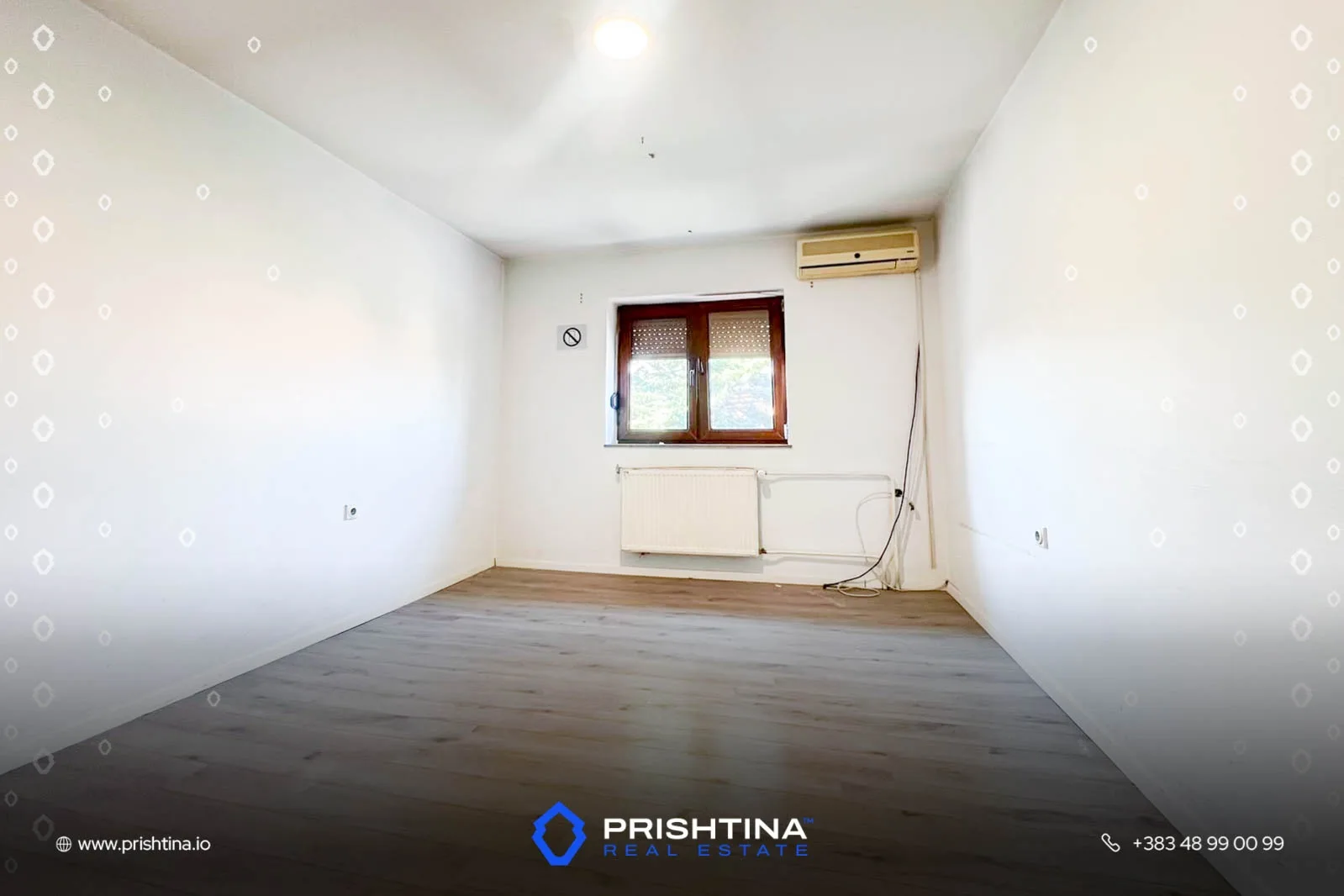 Shtëpi me qira dhe në shitje 250m² + 3 ari truall te Bregu i Diellit