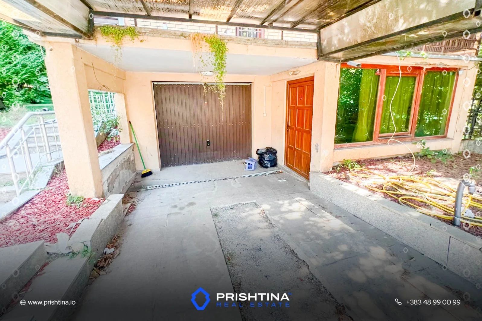 Shtëpi me qira dhe në shitje 250m² + 3 ari truall te Bregu i Diellit