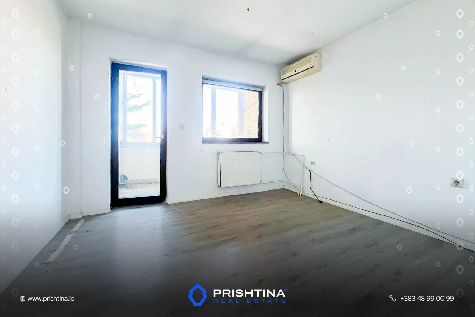 Shtëpi me qira dhe në shitje 250m² + 3 ari truall te Bregu i Diellit