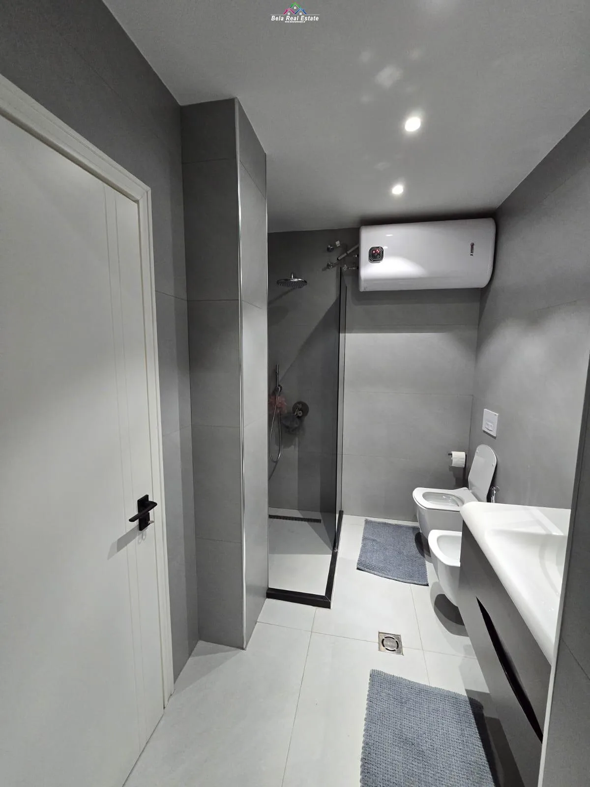 Apartament me Qera 2+1 ne Bllok (ID B2201546) Tirane