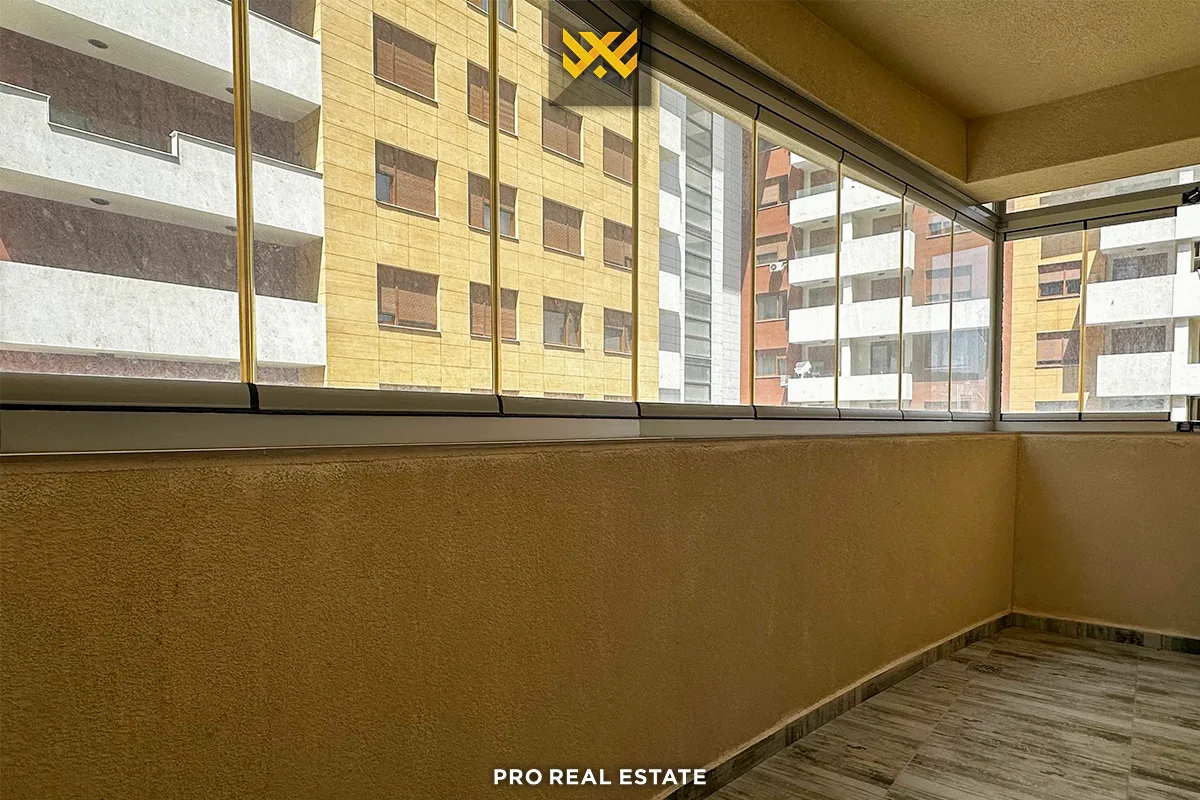 Banesë / Zyrë 165m² me #QIRA në Lakrishtë