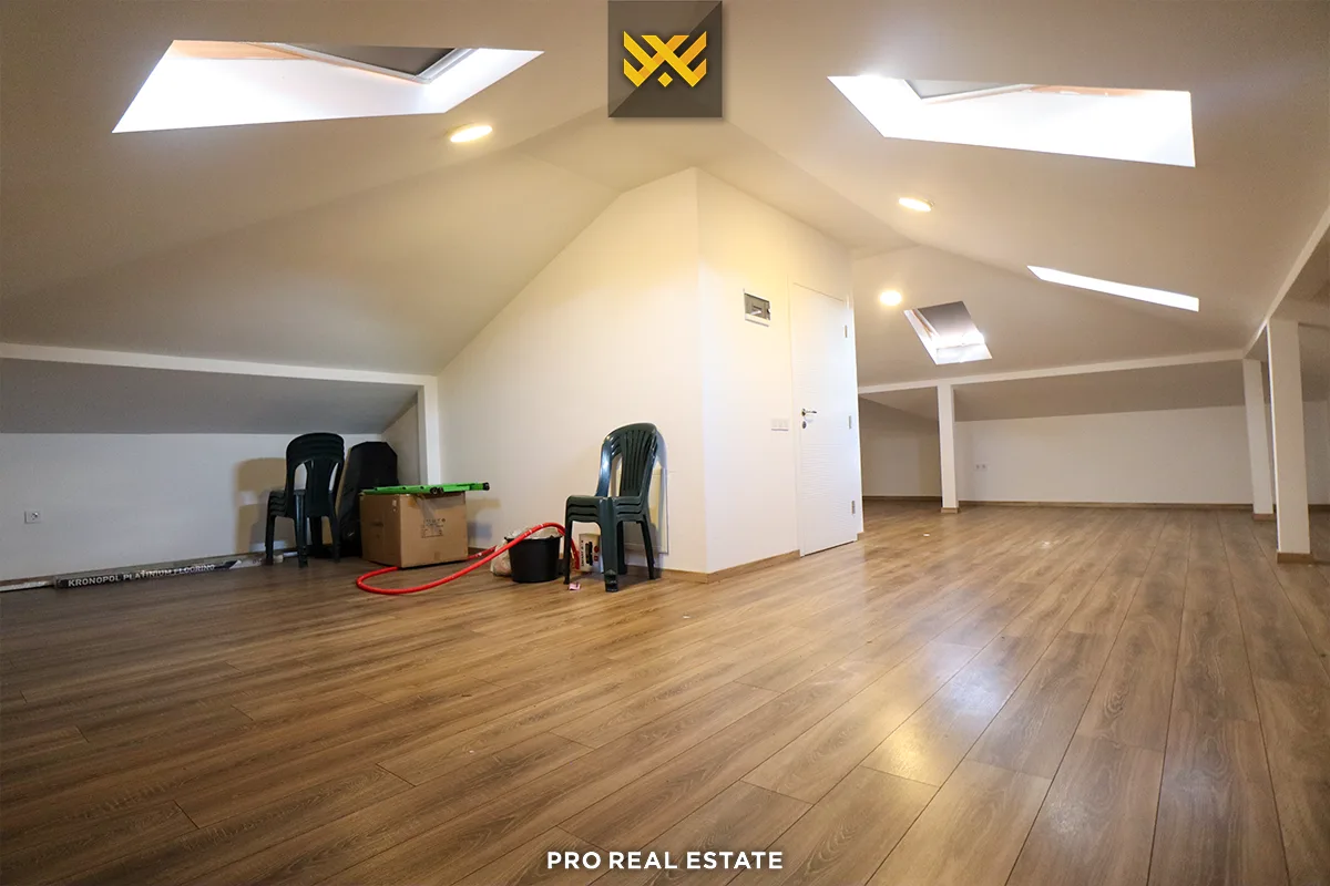 Shtëpi 250m² me #QIRA në Lagjen Nic